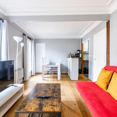 Luxurious 2 Bedroom Tour Eiffel Bourdonnais Free Netflix Париж Екстериор снимка