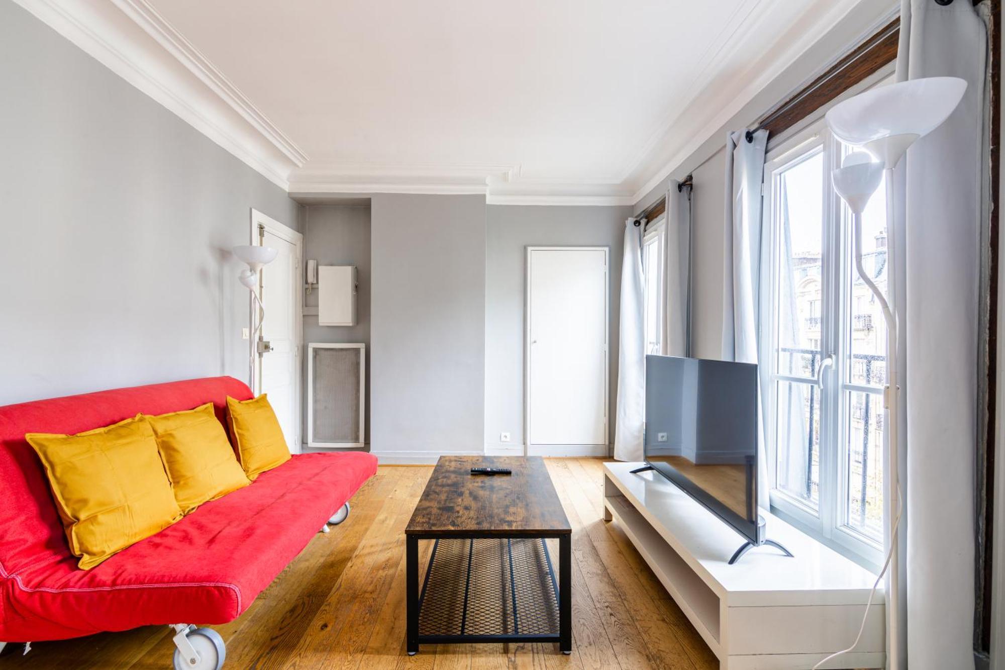 Luxurious 2 Bedroom Tour Eiffel Bourdonnais Free Netflix Париж Екстериор снимка